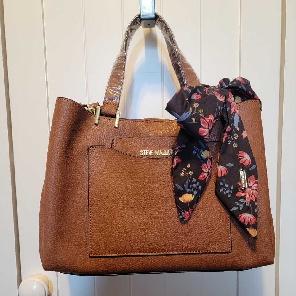 NWT Steve Madden Bparker Crossbody Handbag